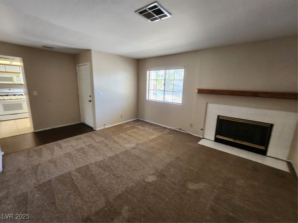 2848 Bluebonnet Drive . Property Photo 6