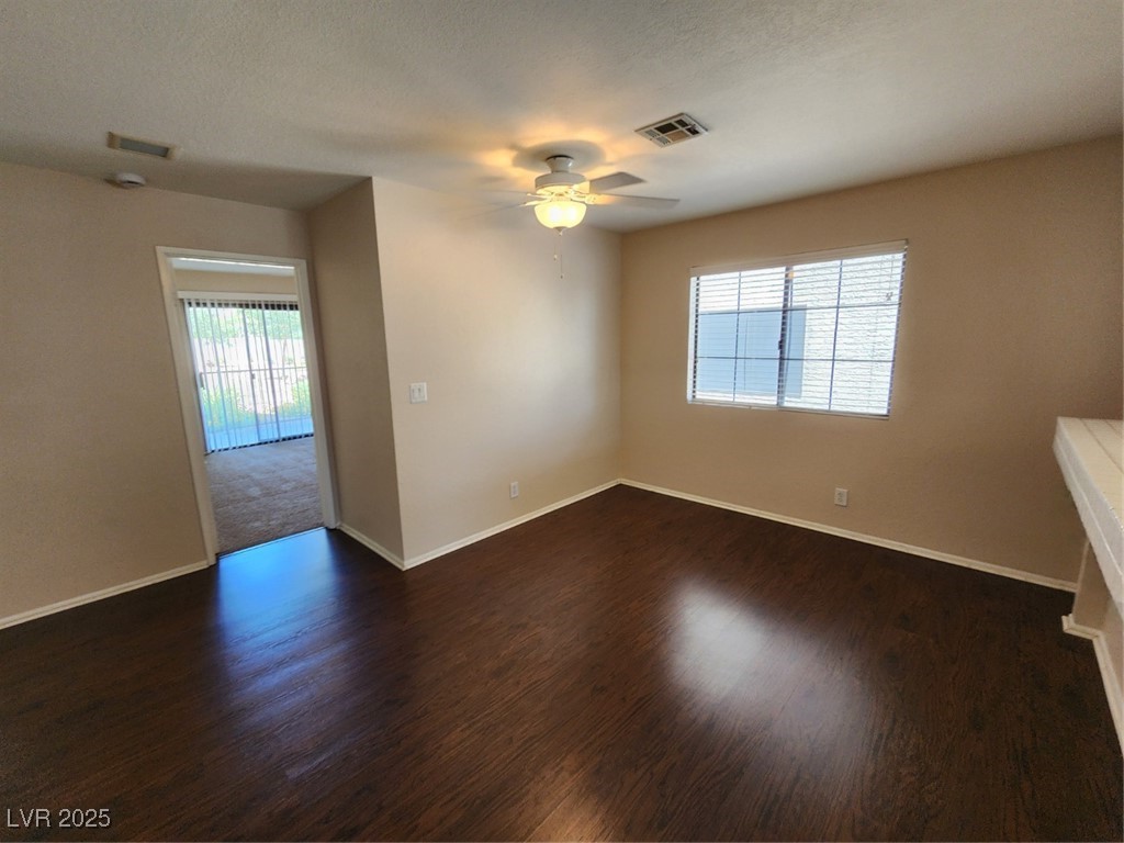 2848 Bluebonnet Drive . Property Photo 11