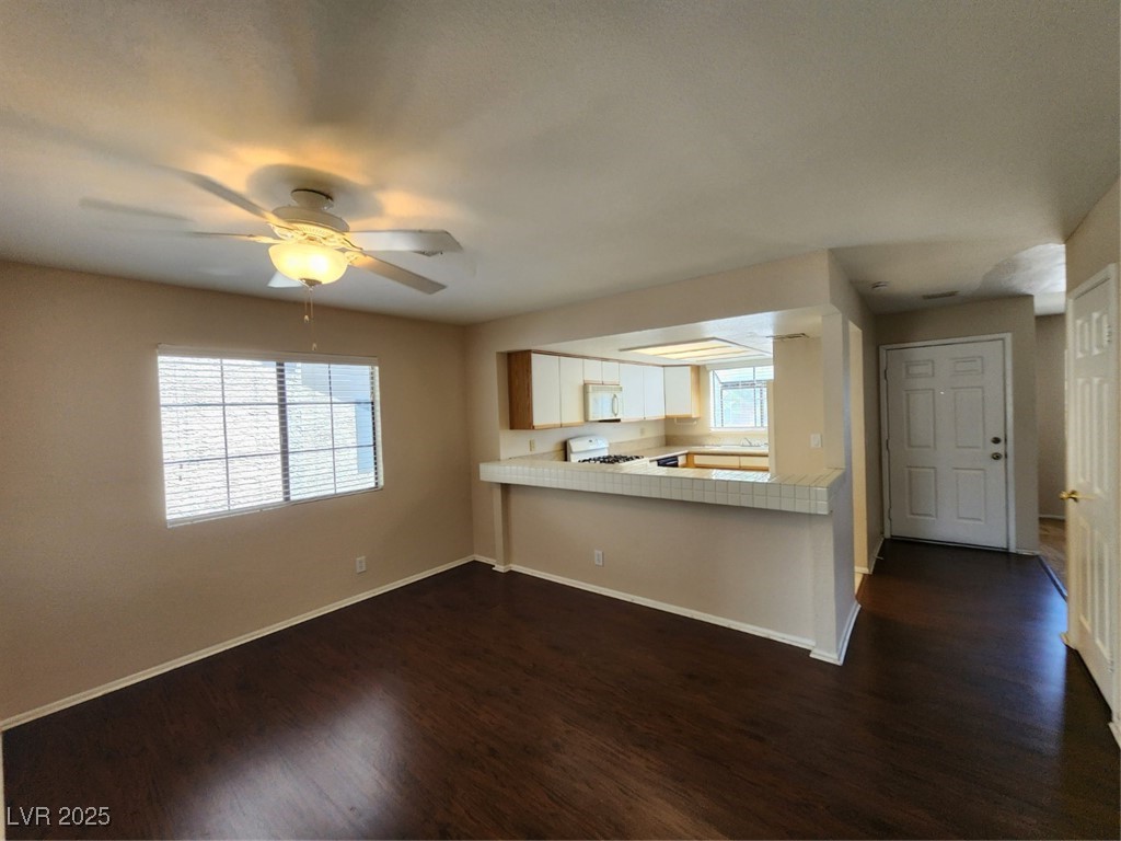 2848 Bluebonnet Drive . Property Photo 12