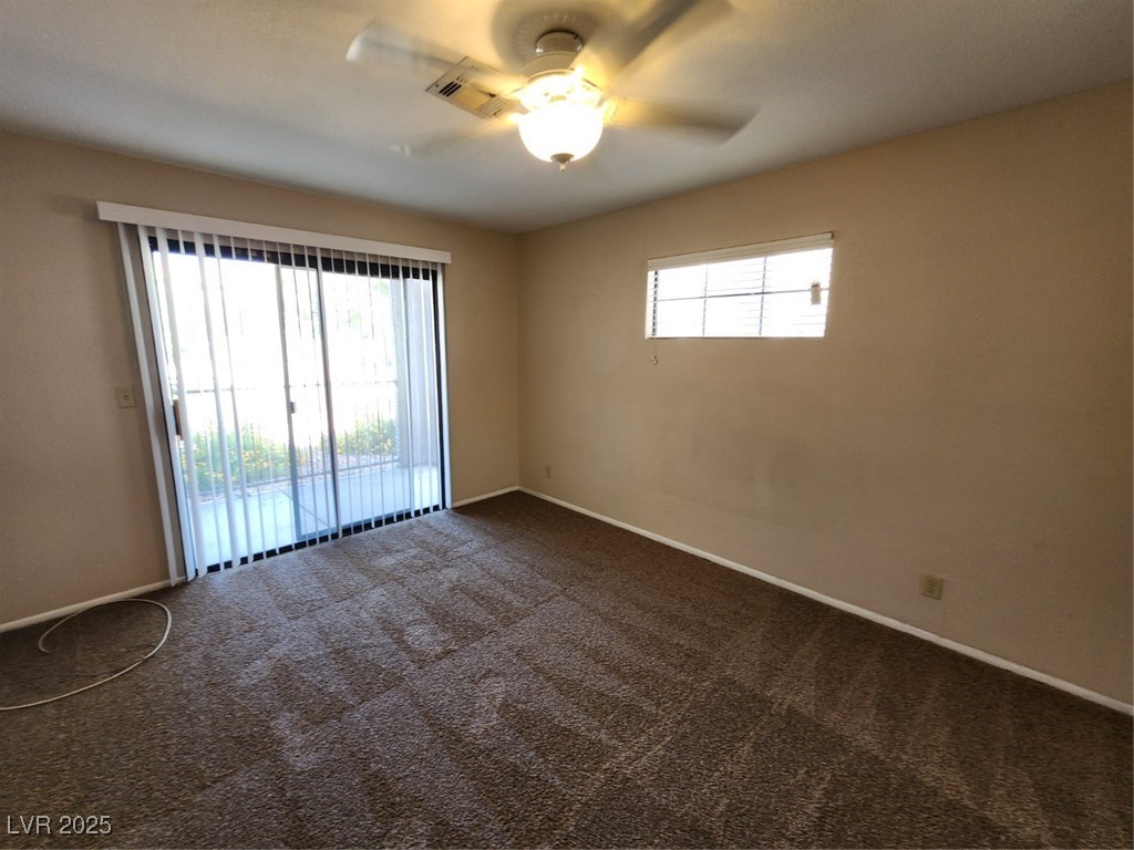 2848 Bluebonnet Drive . Property Photo 17