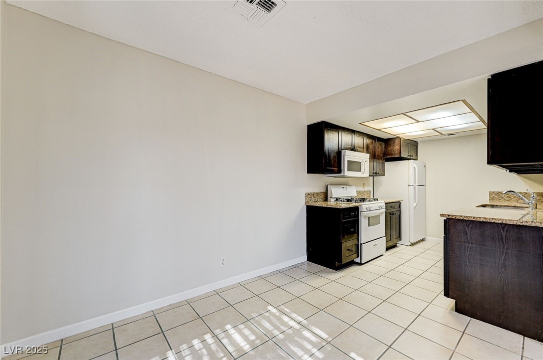 6651 Bubbling Brook Drive A Property Photo 10