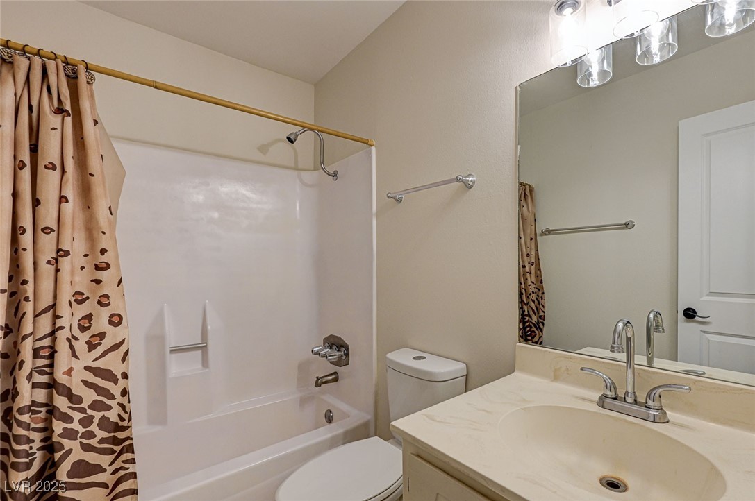 6651 Bubbling Brook Drive A Property Photo 13