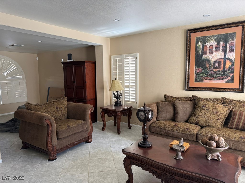 8225 Bermuda Beach Drive Property Photo 10
