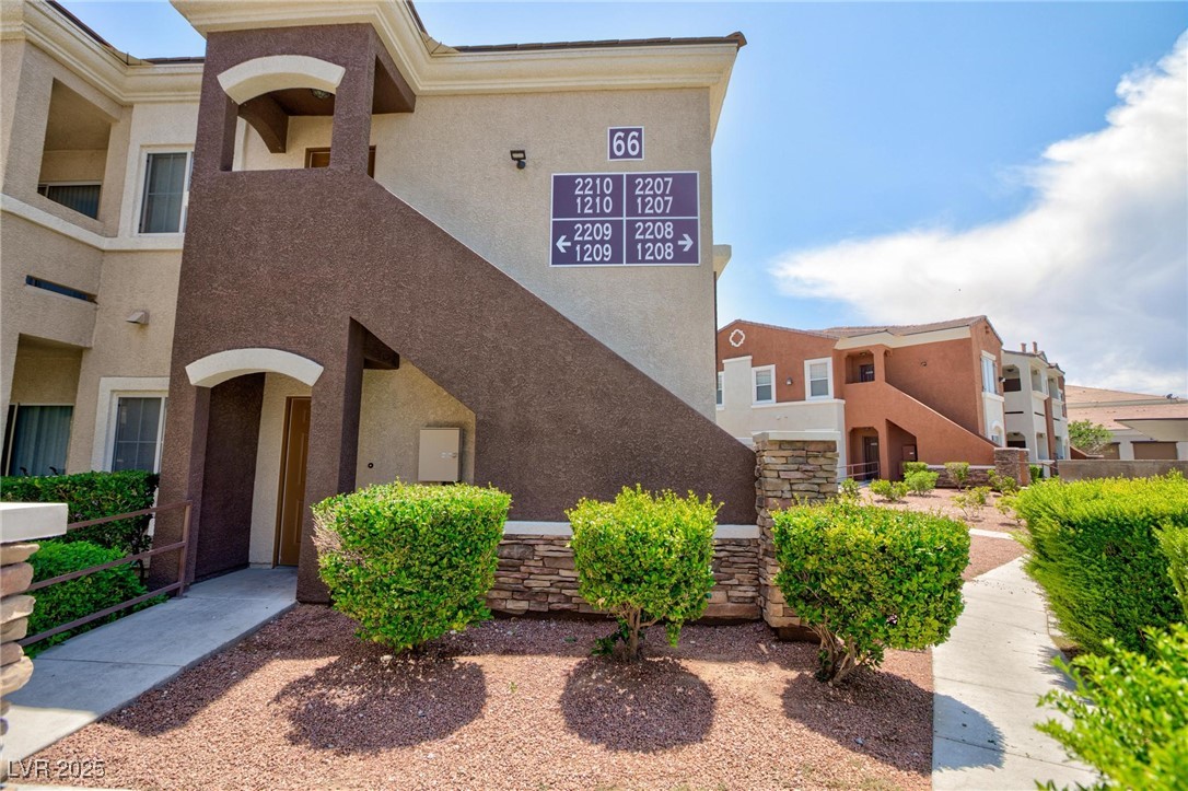 9303 GILCREASE Avenue 2210