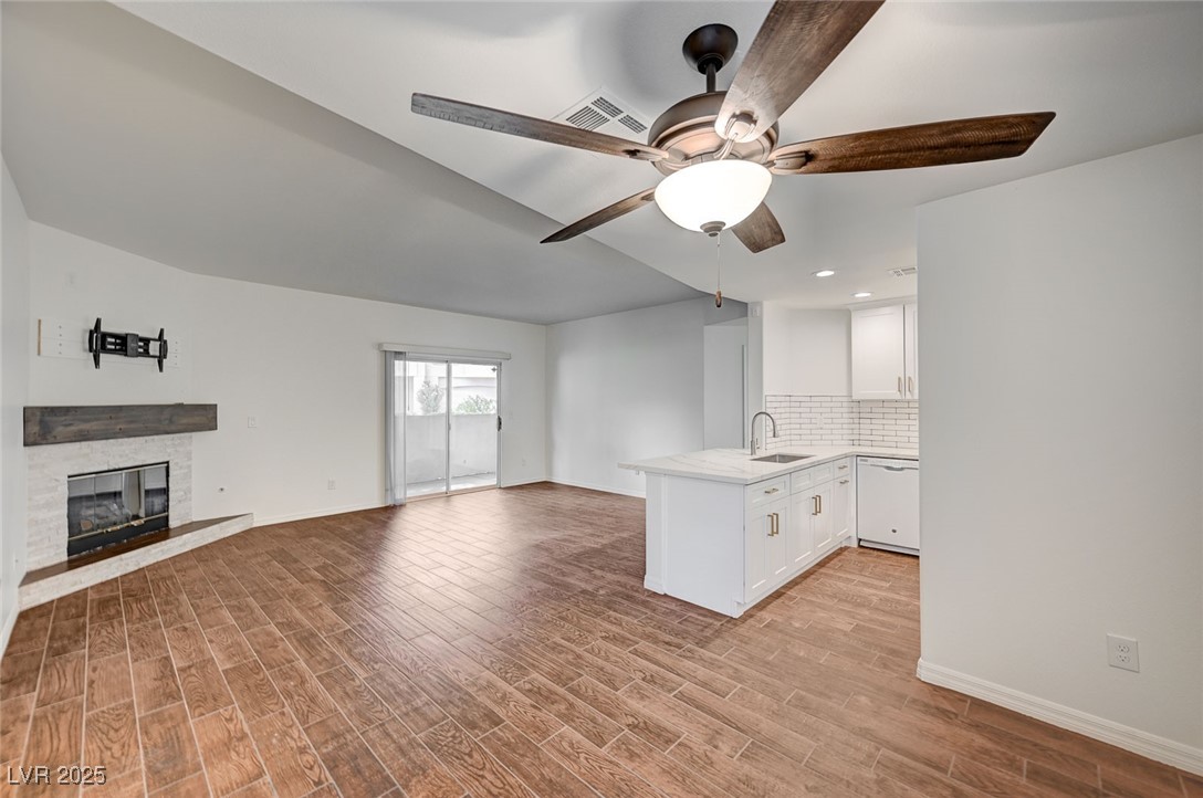 2050 West Warm Springs Road 4512 Property Photo 2