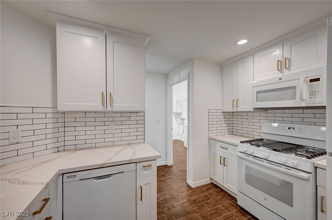 2050 West Warm Springs Road 4512 Property Photo 6
