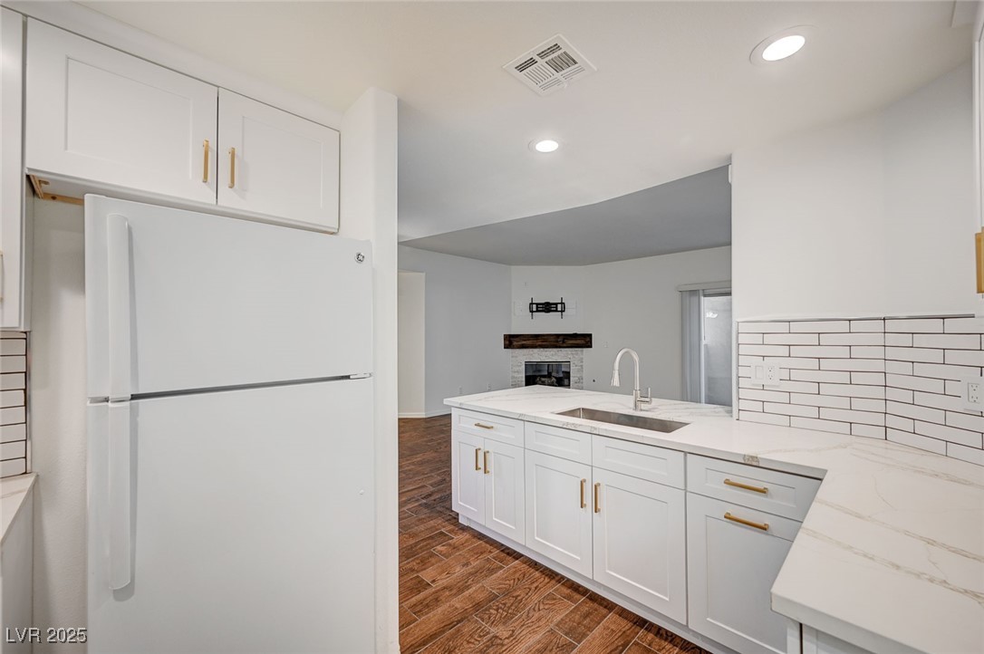 2050 West Warm Springs Road 4512 Property Photo 19