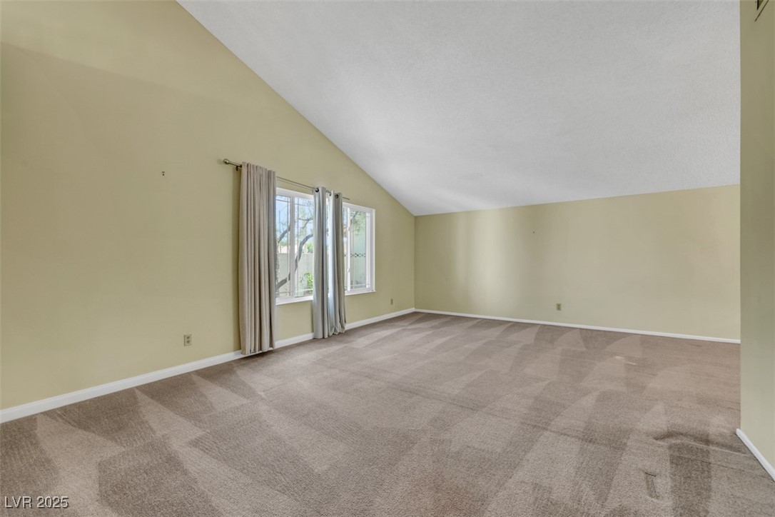 3746 East Harmon Avenue Property Photo 6