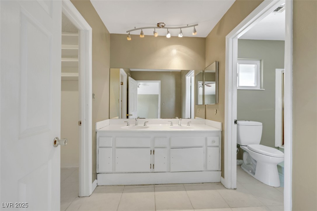 3746 East Harmon Avenue Property Photo 29