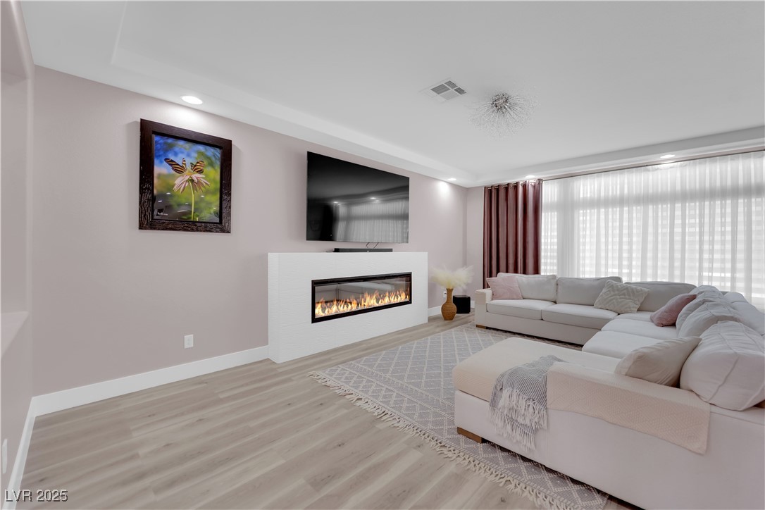 5788 Robin Ridge Avenue Property Photo 10