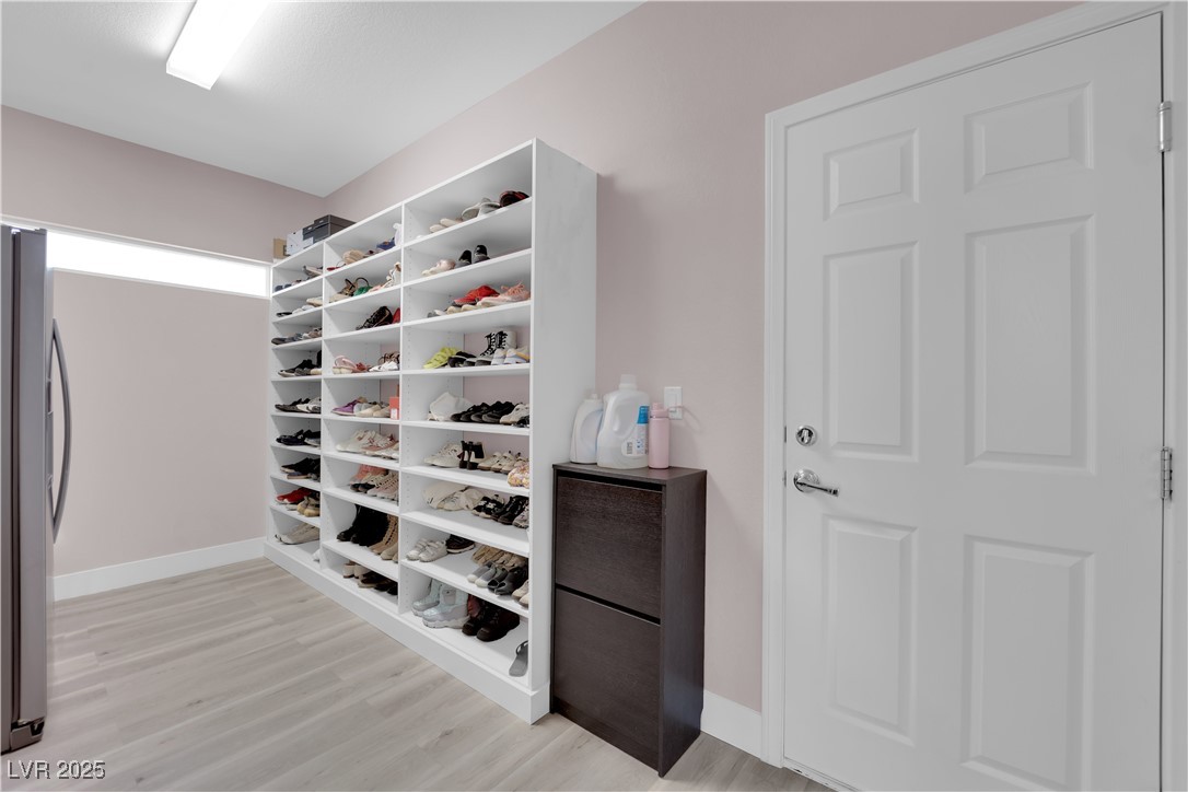 5788 Robin Ridge Avenue Property Photo 25