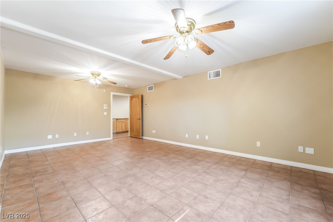10445 Schirlls Street Property Photo 14