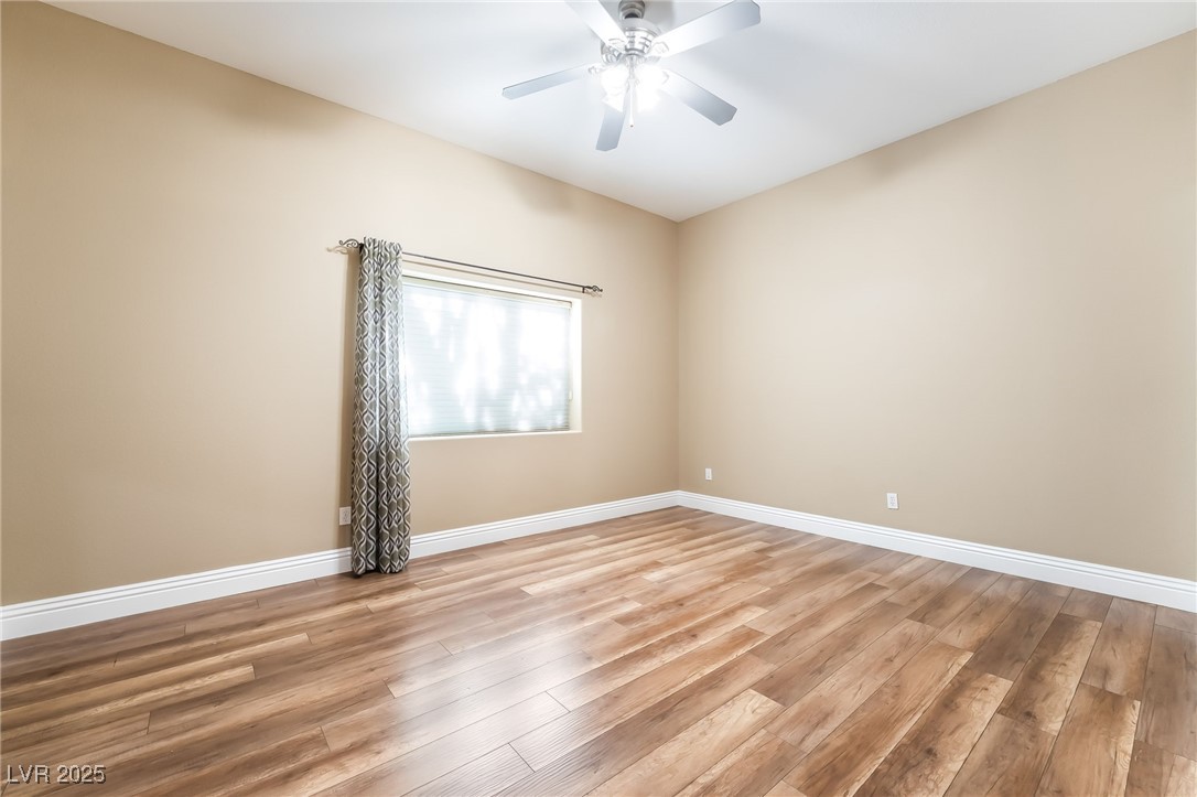 10445 Schirlls Street Property Photo 16