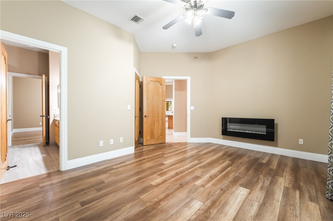 10445 Schirlls Street Property Photo 17