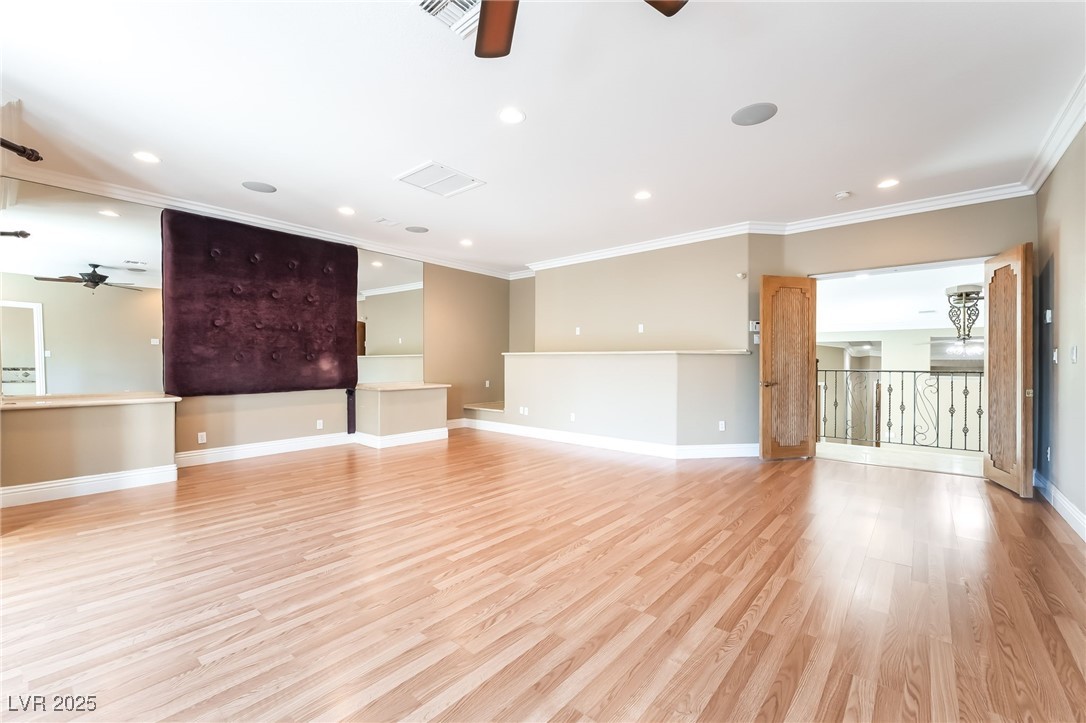 10445 Schirlls Street Property Photo 23