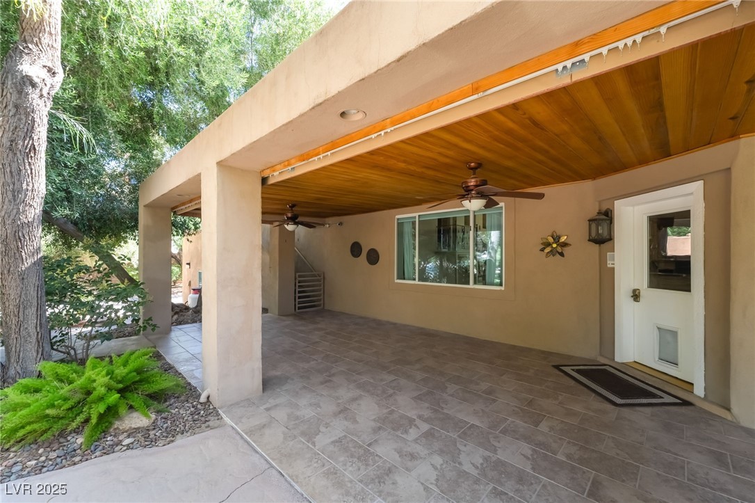 10445 Schirlls Street Property Photo 32