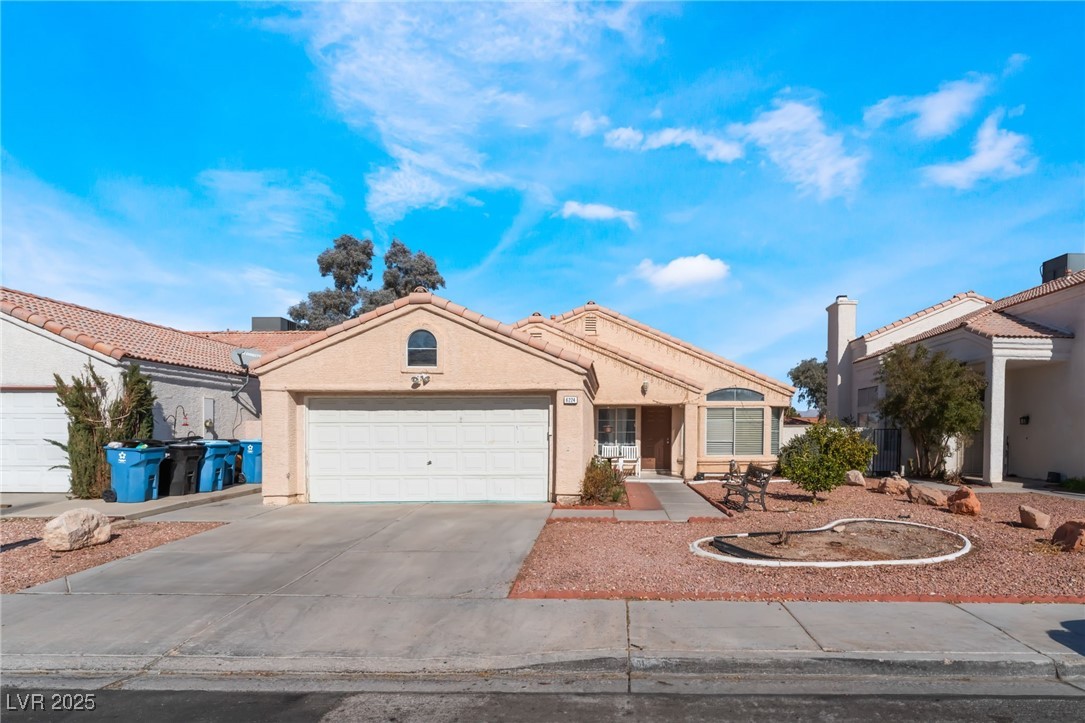 6224 Mandarin Drive Property Photo 1