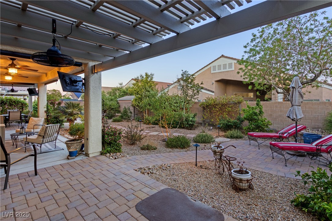 6413 White Tiger Court Property Photo 28