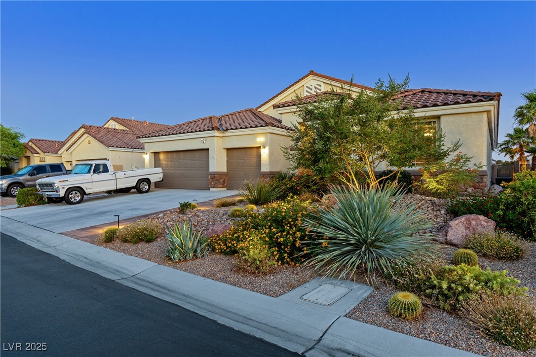 6413 White Tiger Court Property Photo 36