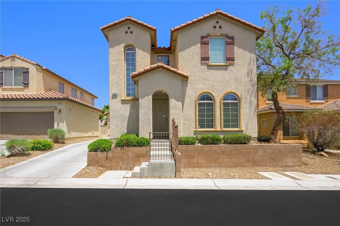 9146 Grand Sunburst Court Property Photo 1