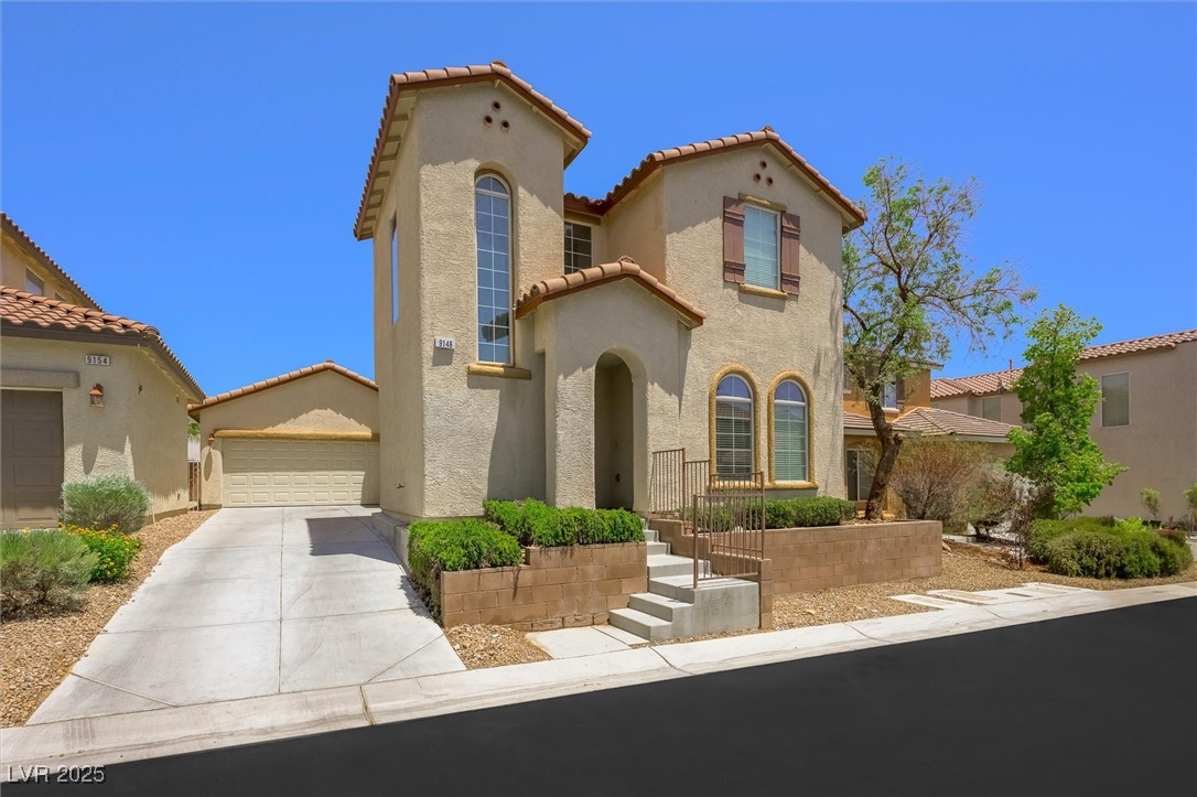 9146 Grand Sunburst Court Property Photo 2