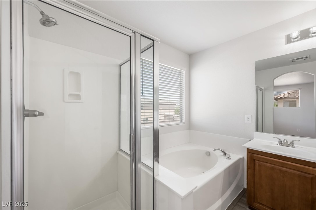 9146 Grand Sunburst Court Property Photo 24