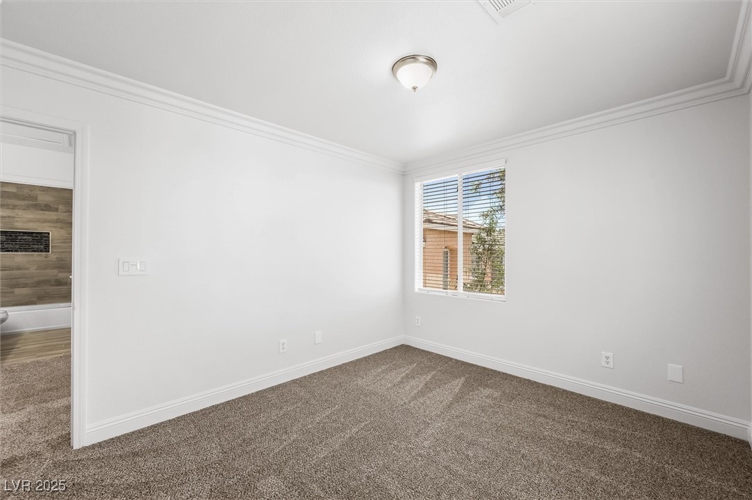 9146 Grand Sunburst Court Property Photo 32