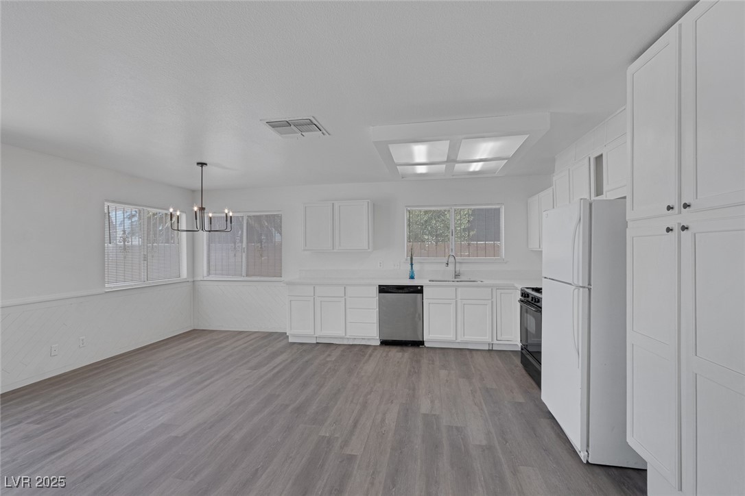 6808 Waterhen Circle Property Photo 8