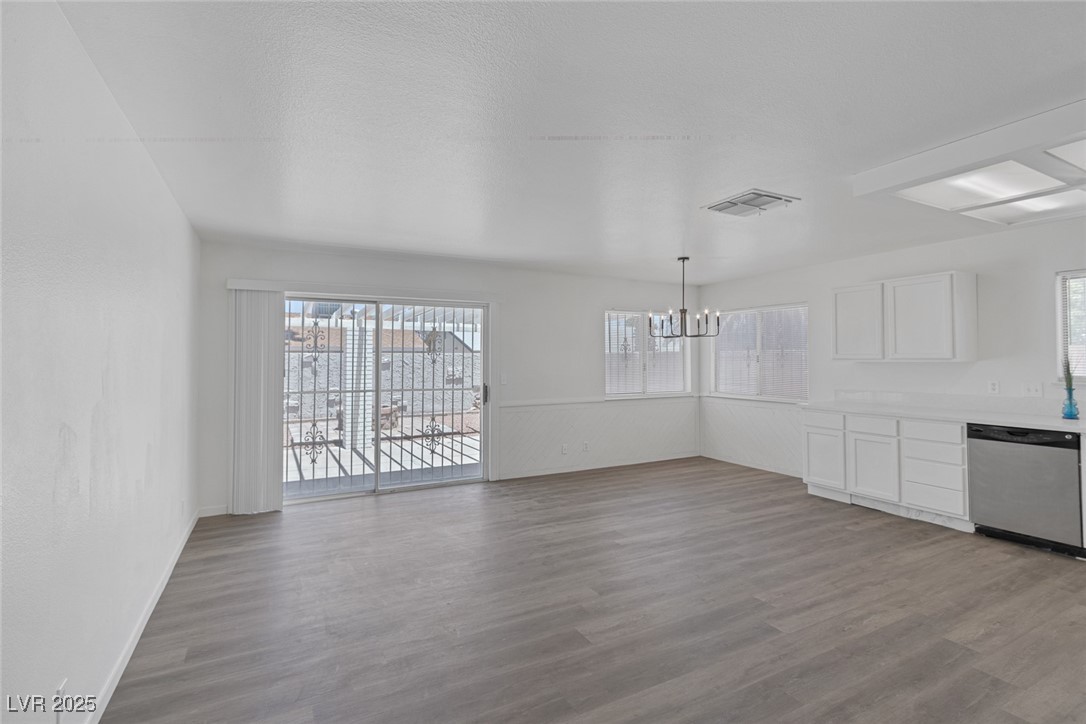 6808 Waterhen Circle Property Photo 13