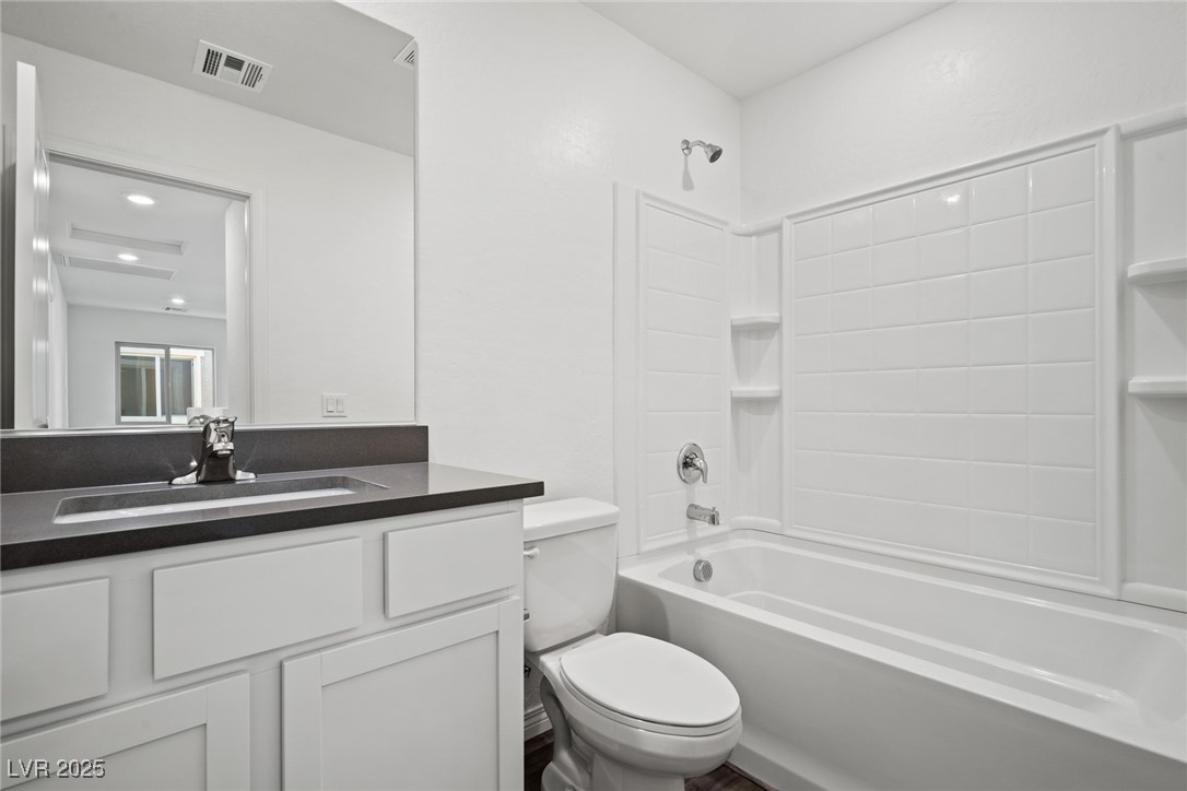 4216 Golden Sol Street Property Photo 8