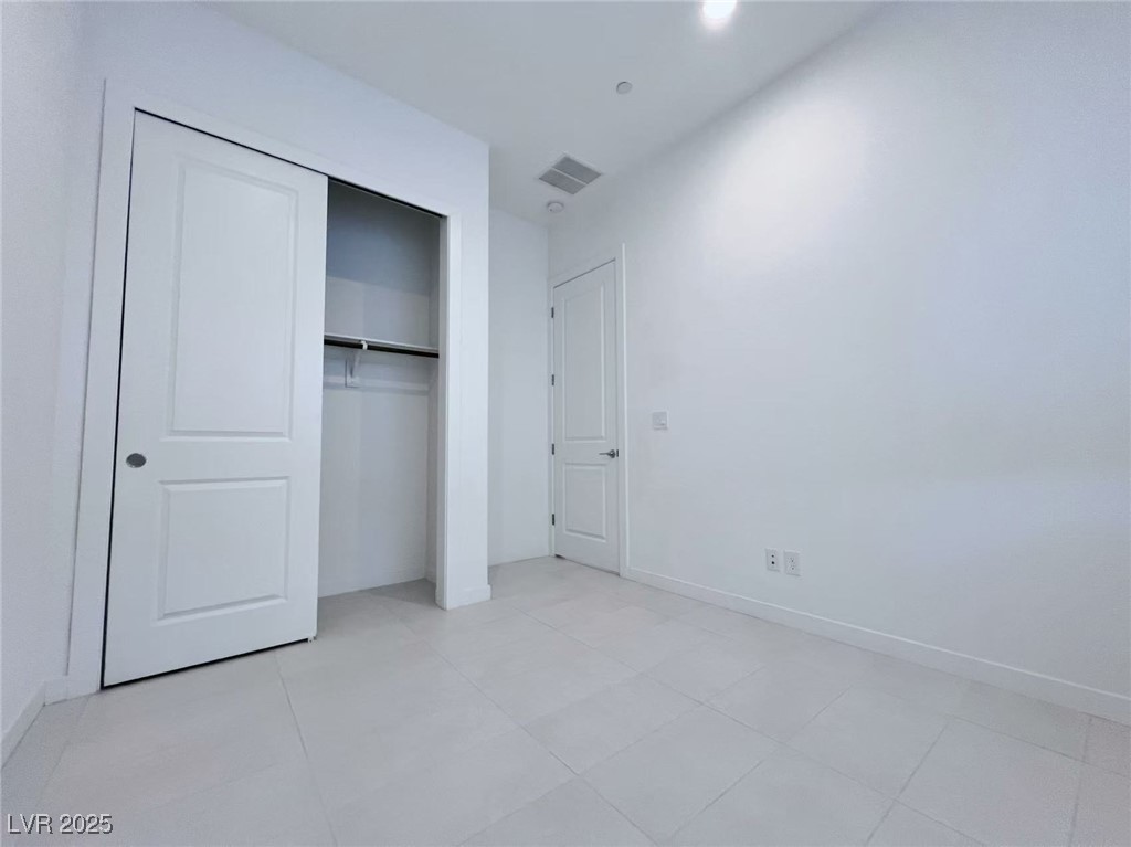 434 Robledo Street Property Photo 5