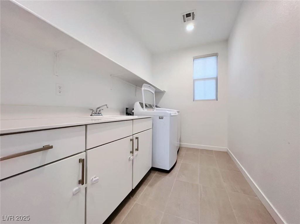 434 Robledo Street Property Photo 6