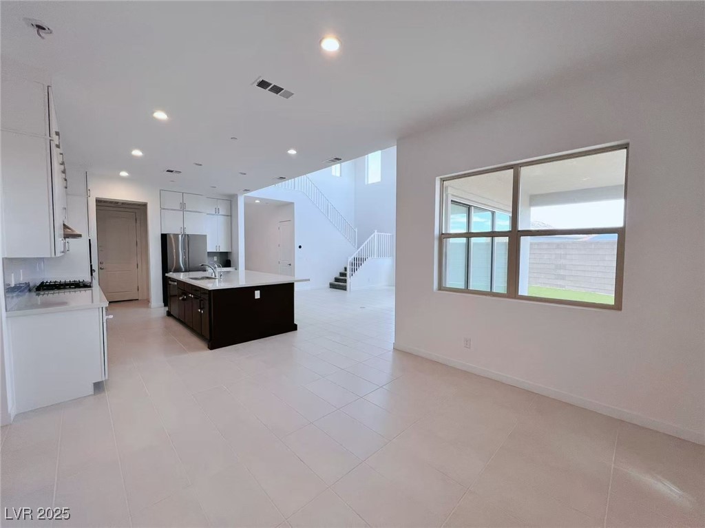 434 Robledo Street Property Photo 11