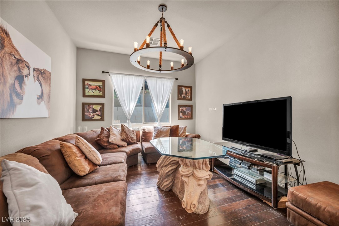 1409 Chambolle Court Property Photo 8
