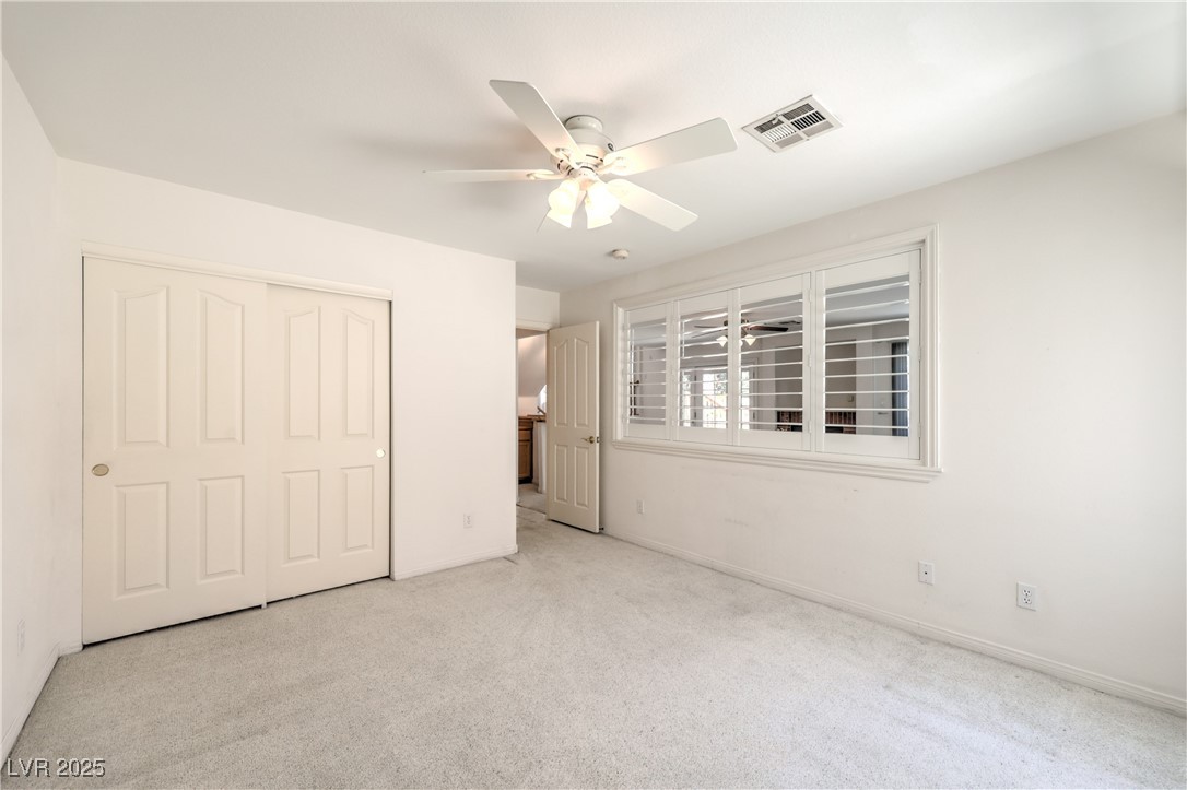 2728 Aspen Wood Avenue Property Photo 20