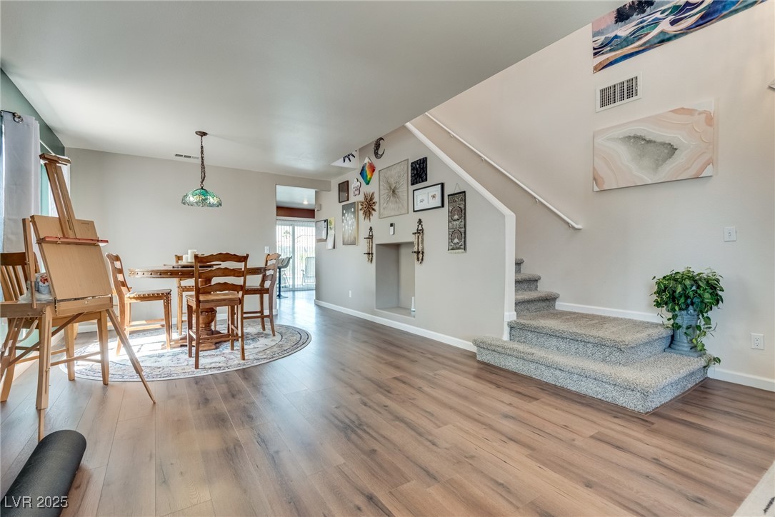 1048 Menands Avenue Property Photo 10
