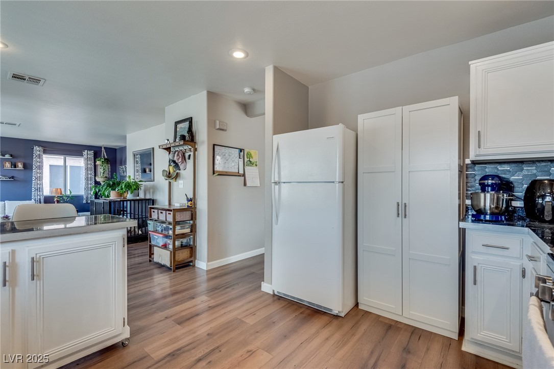 1048 Menands Avenue Property Photo 21