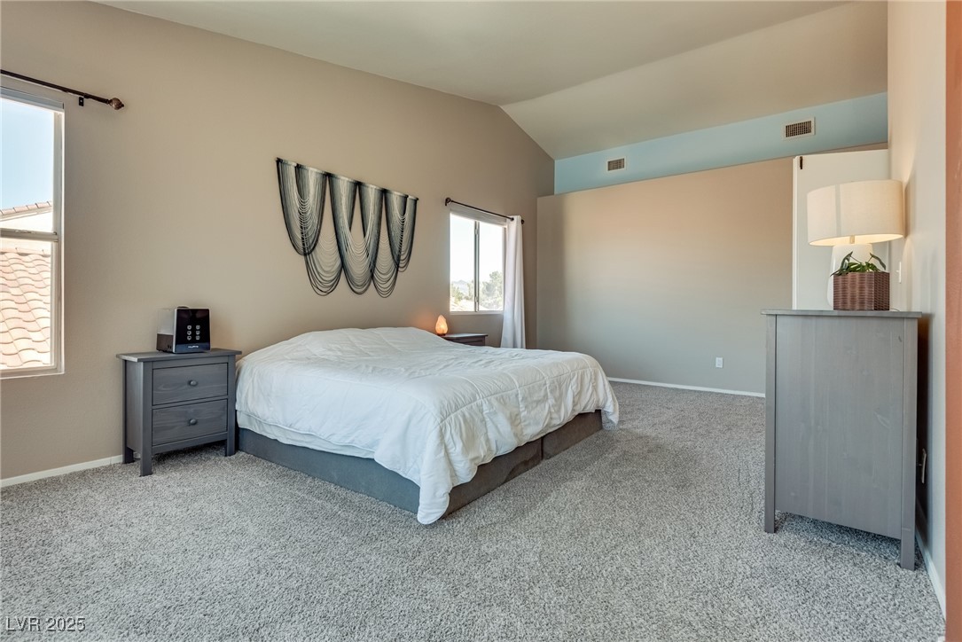 1048 Menands Avenue Property Photo 31