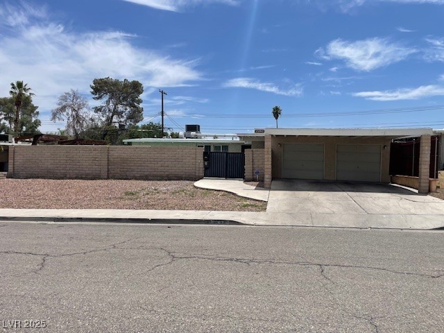 2283 Natalie Avenue Property Photo 1