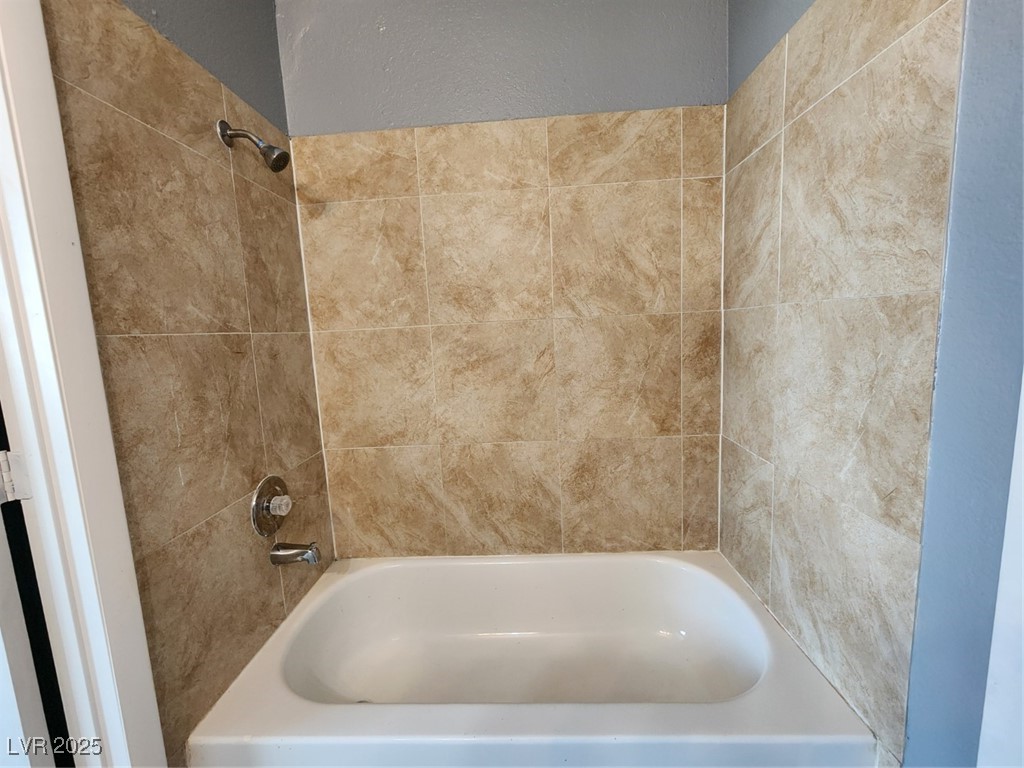 1905 Arpa Way D Property Photo 20