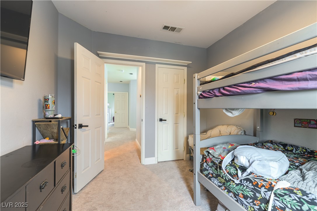 8484 Montana Stream Avenue Property Photo 12