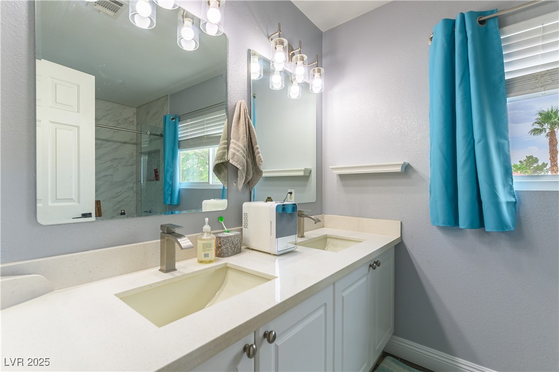 8484 Montana Stream Avenue Property Photo 20