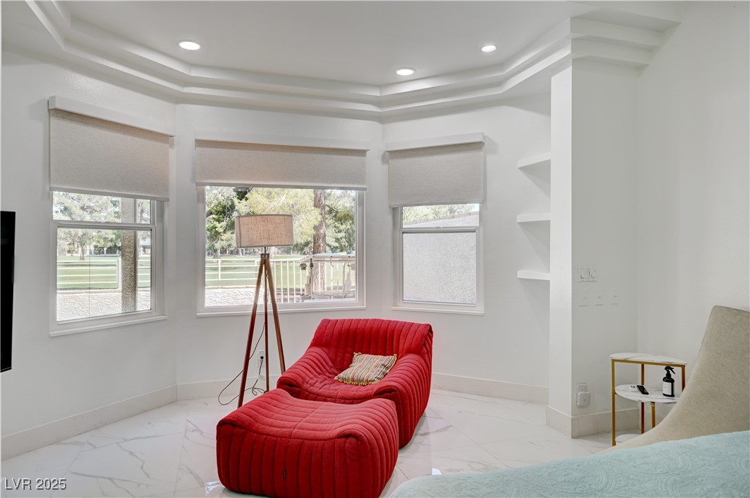 2851 Queens Courtyard Drive Property Photo 35
