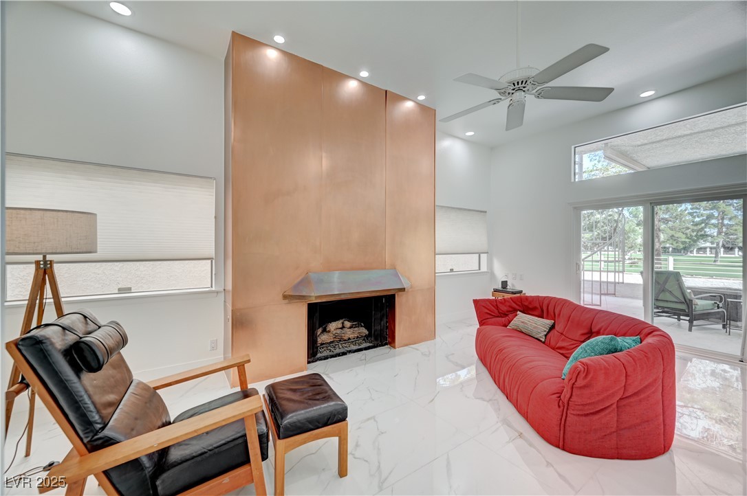 2851 Queens Courtyard Drive Property Photo 36