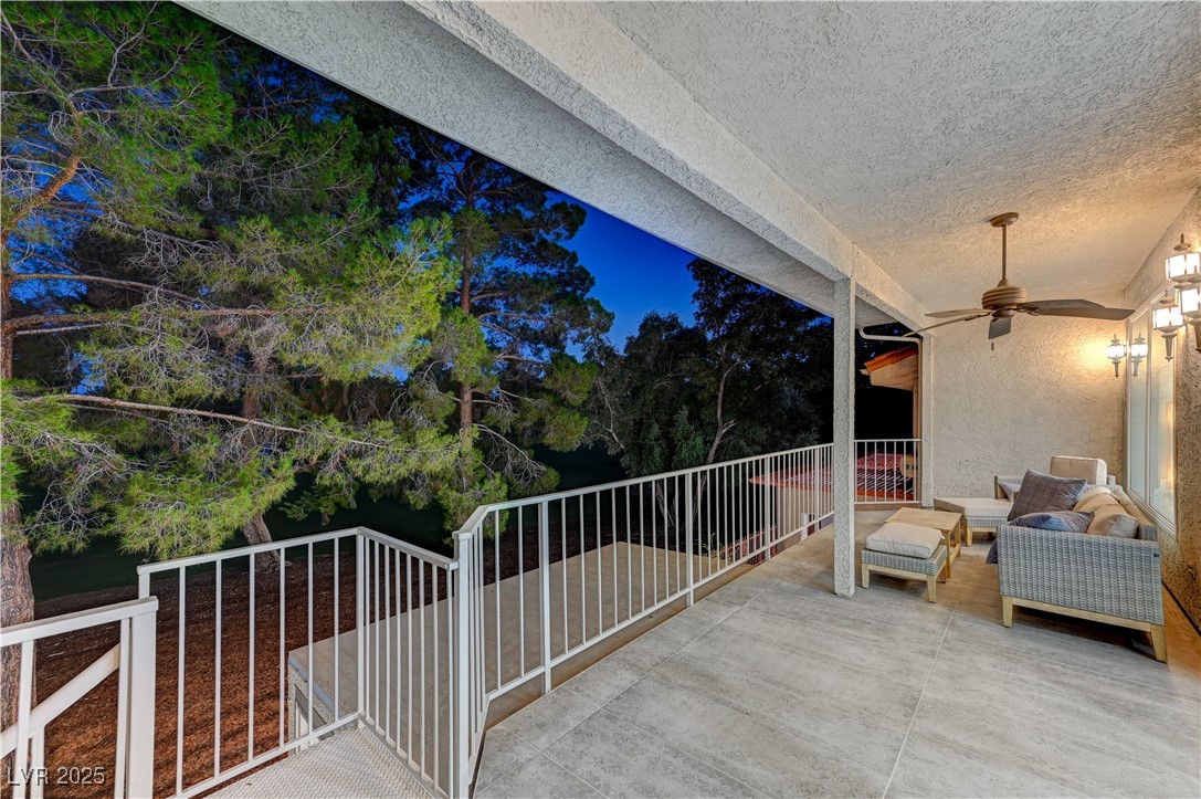2851 Queens Courtyard Drive Property Photo 42