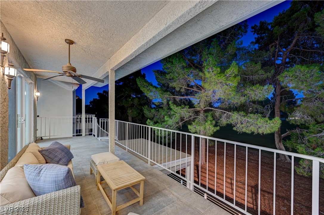 2851 Queens Courtyard Drive Property Photo 43