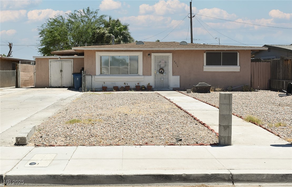 2616 Spear Street Property Photo 1
