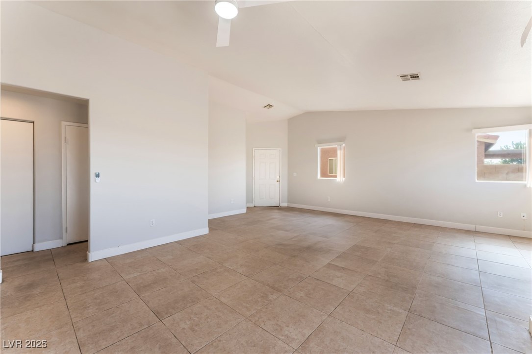2111 Hollow Oak Avenue Property Photo 11