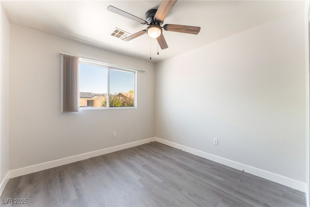 2111 Hollow Oak Avenue Property Photo 26