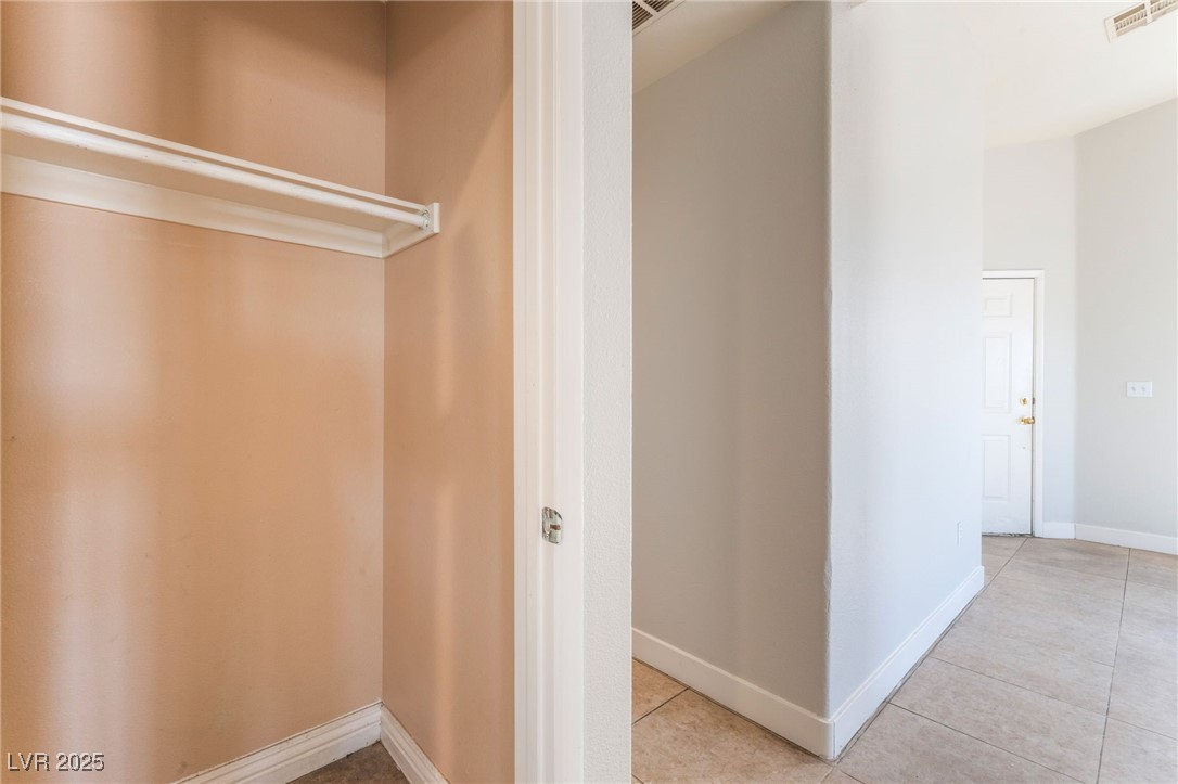 2111 Hollow Oak Avenue Property Photo 31